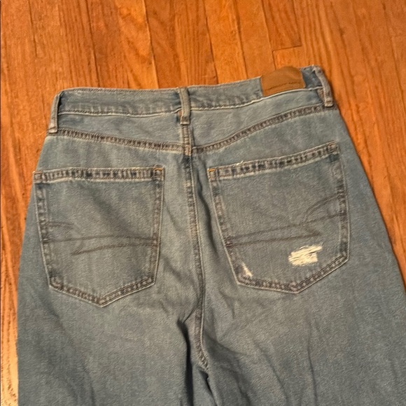 American Eagle Outfitters Women's High Rise Distressed Blue Jeans - Picture 8 of 13